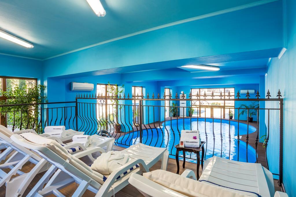 Chateau Montagne Hotel Troyan Trojan Kültér fotó