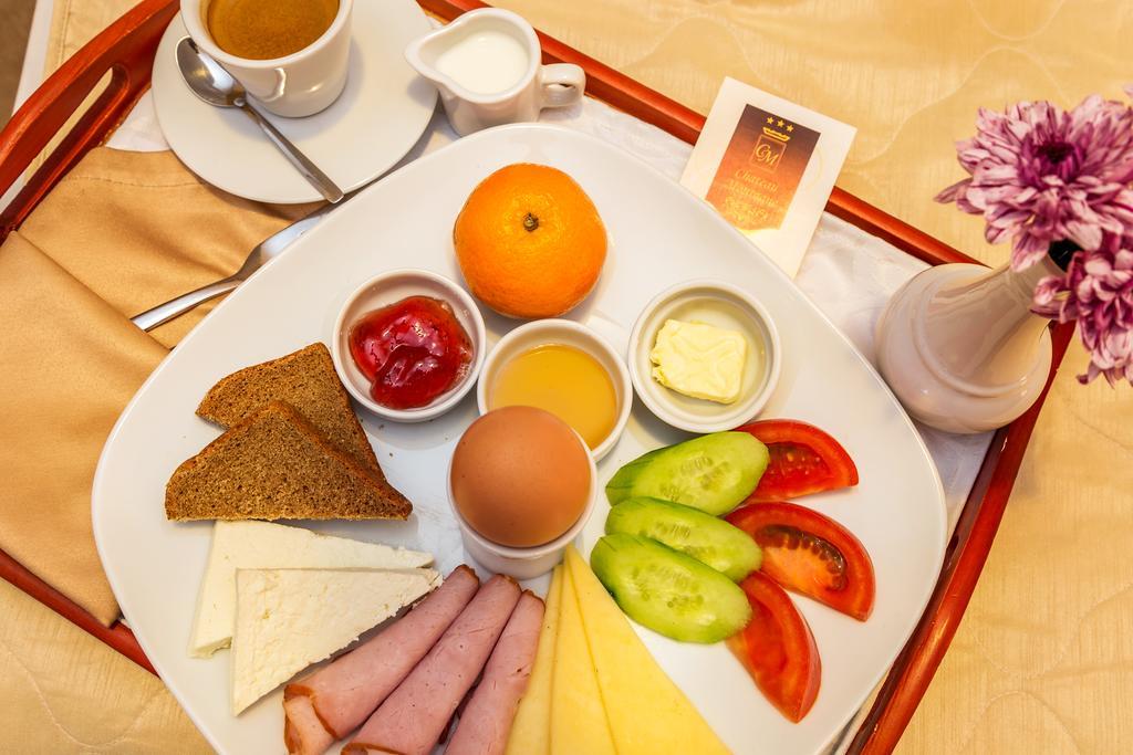 Chateau Montagne Hotel Troyan Trojan Kültér fotó