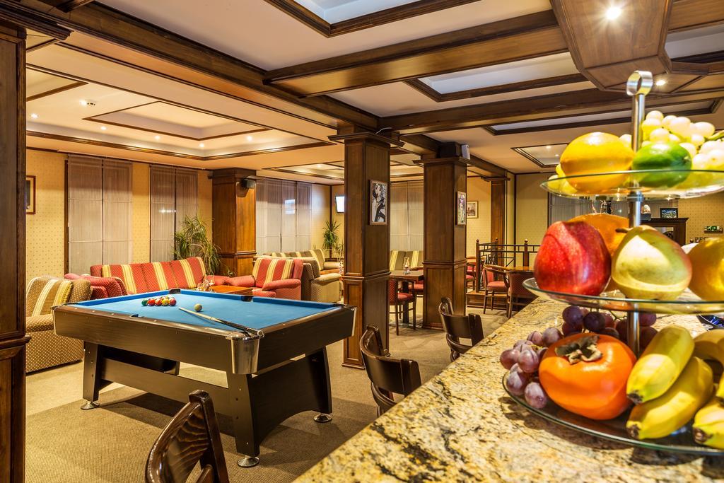 Chateau Montagne Hotel Troyan Trojan Kültér fotó